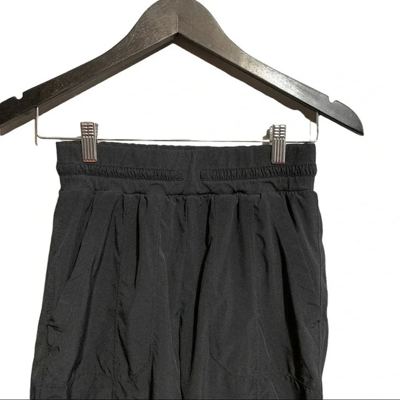 Zella Black Jogger Pants With Pockets Size Small - Picture 3 of 7